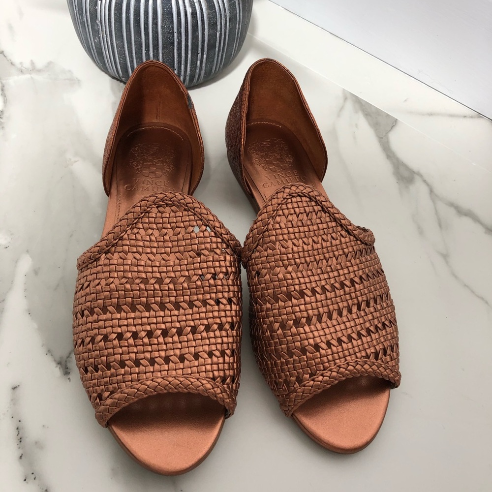 Vince camuto